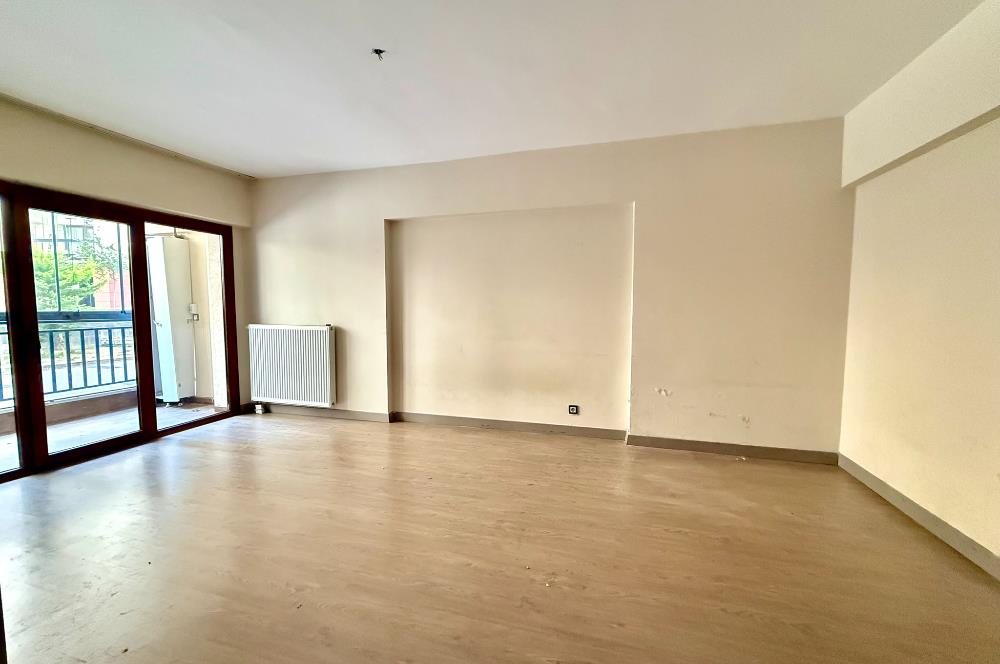 Kağıthane Yahya Kemal TOKİ Kiralık 1+1 Daire Kapalı Mutfak