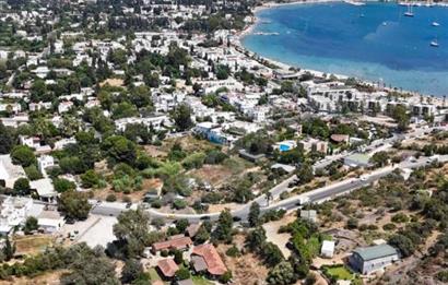 BODRUM BİTEZ AKTUR'A YAKIN CADDE CEPHELİ DENİZ MANZARALI ARSA HİSSESİ