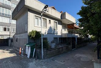 Kamiloba'da Sahile Sıfır 5+1 Satılık Villa - 11 - 35920