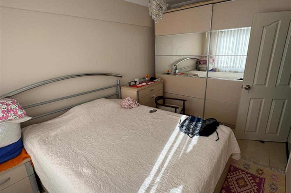 Kamiloba'da Sahile Sıfır 5+1 Satılık Villa