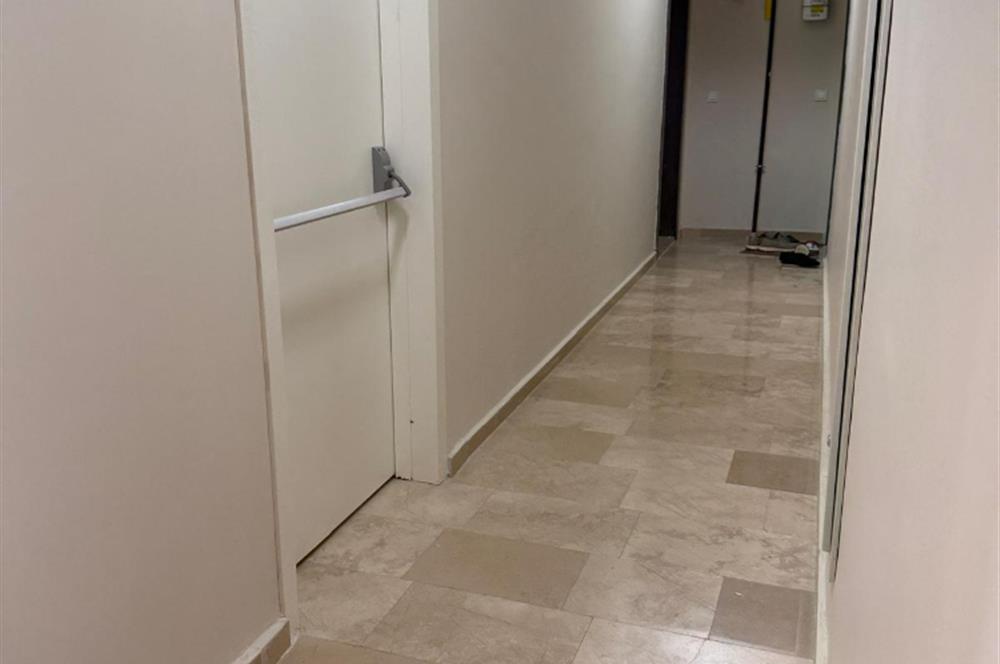 SUADİYE ELİT PARK SİTESİNDE HAVUZLU 1+1 DAİRE