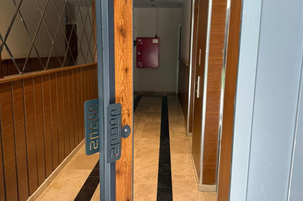 SUADİYE ELİT PARK SİTESİNDE HAVUZLU 1+1 DAİRE