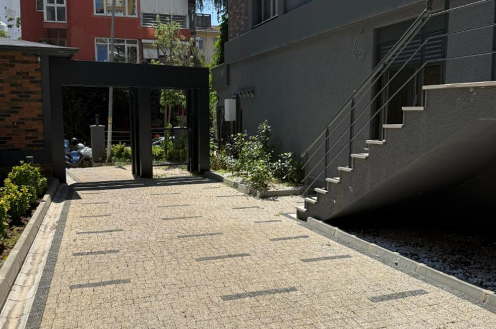 SUADİYE ELİT PARK SİTESİNDE HAVUZLU 1+1 DAİRE