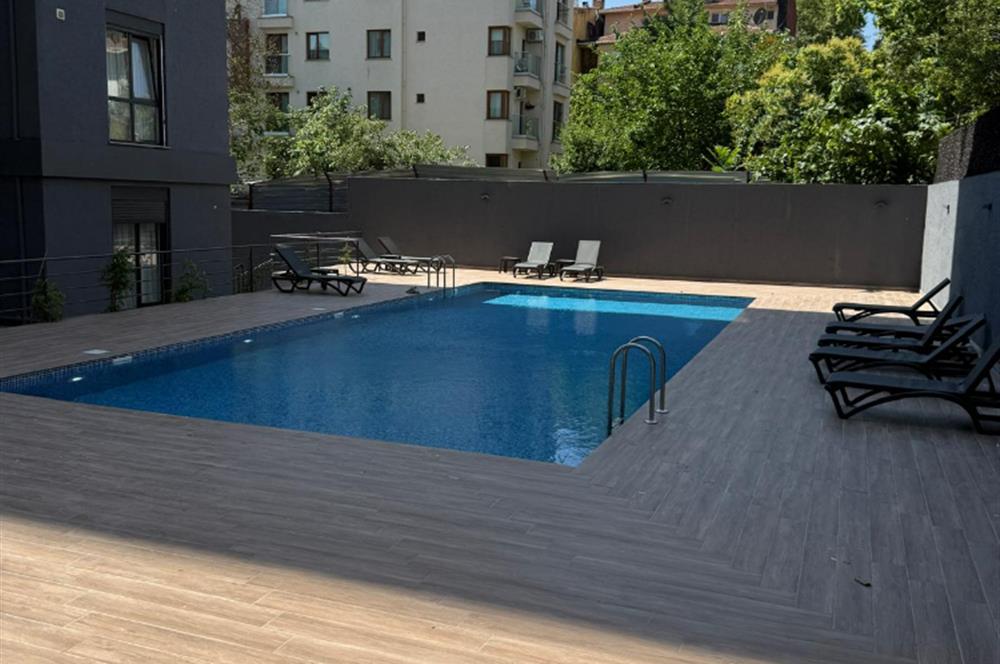 SUADİYE ELİT PARK SİTESİNDE HAVUZLU 1+1 DAİRE