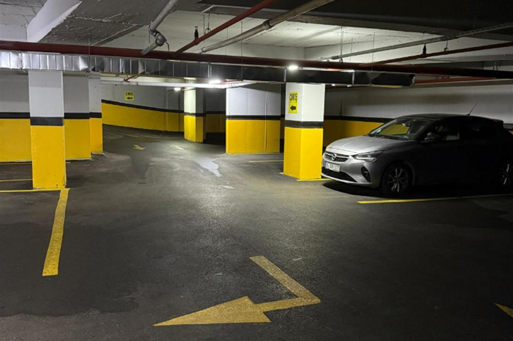 SUADİYE ELİT PARK SİTESİNDE HAVUZLU 1+1 DAİRE