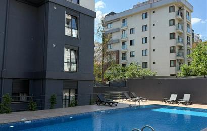 SUADİYE ELİT PARK SİTESİNDE HAVUZLU 1+1 DAİRE