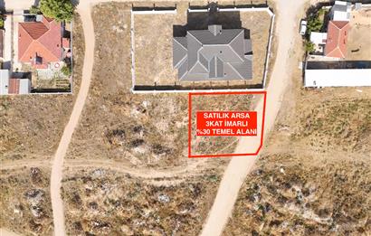 AFYON EVCİLERDE 597 m² KÖŞE PARSEL 3 KAT İMARLI SATILIK ARSA