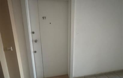 DİKMEN STÜDYO EVLER SİTESİNDE SATILIK EŞYALI VADİ MANZARALI 1+1 DAİRE (NET 64 M2)