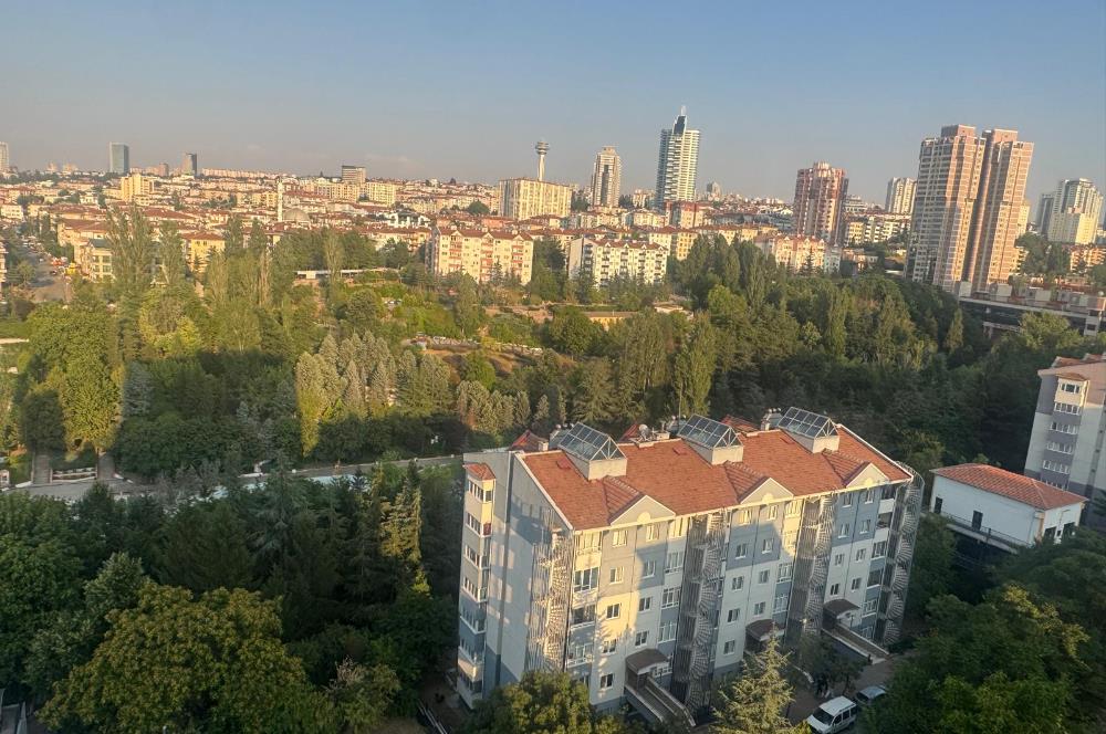 DİKMEN STÜDYO EVLER SİTESİNDE SATILIK EŞYALI VADİ MANZARALI 1+1 DAİRE (NET 64 M2)