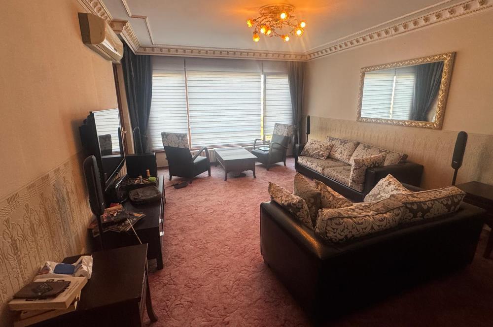 DİKMEN STÜDYO EVLER SİTESİNDE SATILIK EŞYALI VADİ MANZARALI 1+1 DAİRE (NET 64 M2)