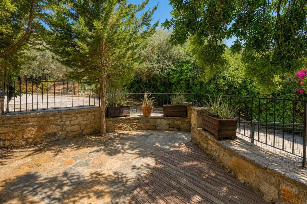 Bodrum Umurça da Bahçe Katı Kiralık Daire