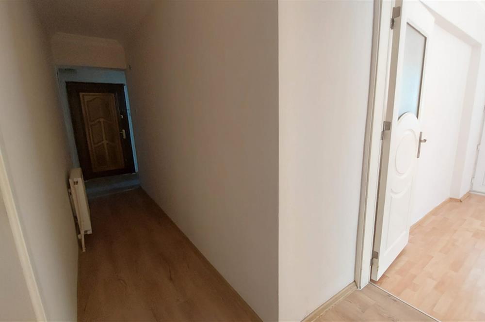 Bornova Gençlik Caddesi'nde 3+1 Satılık Daire