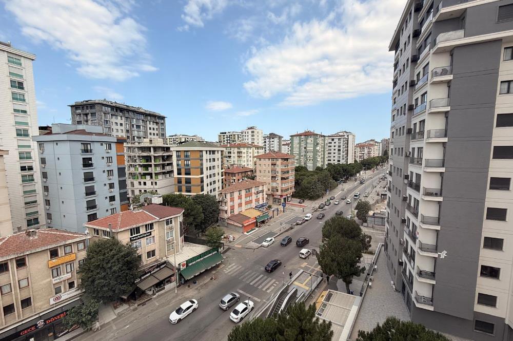 LOKASYONU KADAR KONUMU DA ÖZEL AYŞEKADIN METRO ÖNÜ 3+1