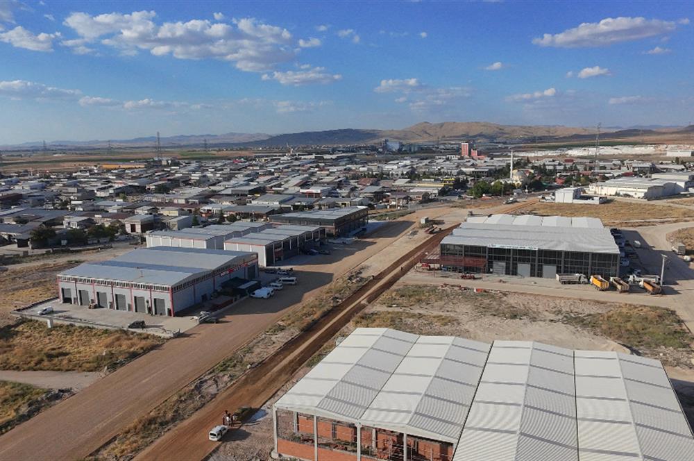 CENTURY21PLUS'DAN 2. KÜÇÜK SANAYİ ARKASI SATILIK DÜKKAN