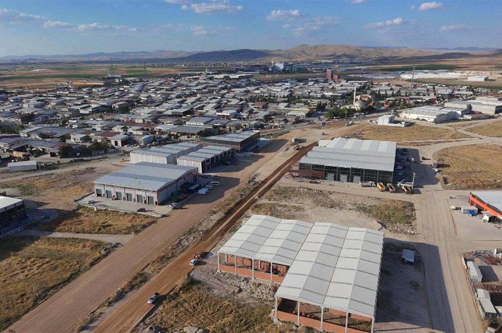 CENTURY21PLUS'DAN 2. KÜÇÜK SANAYİ ARKASI SATILIK DÜKKAN