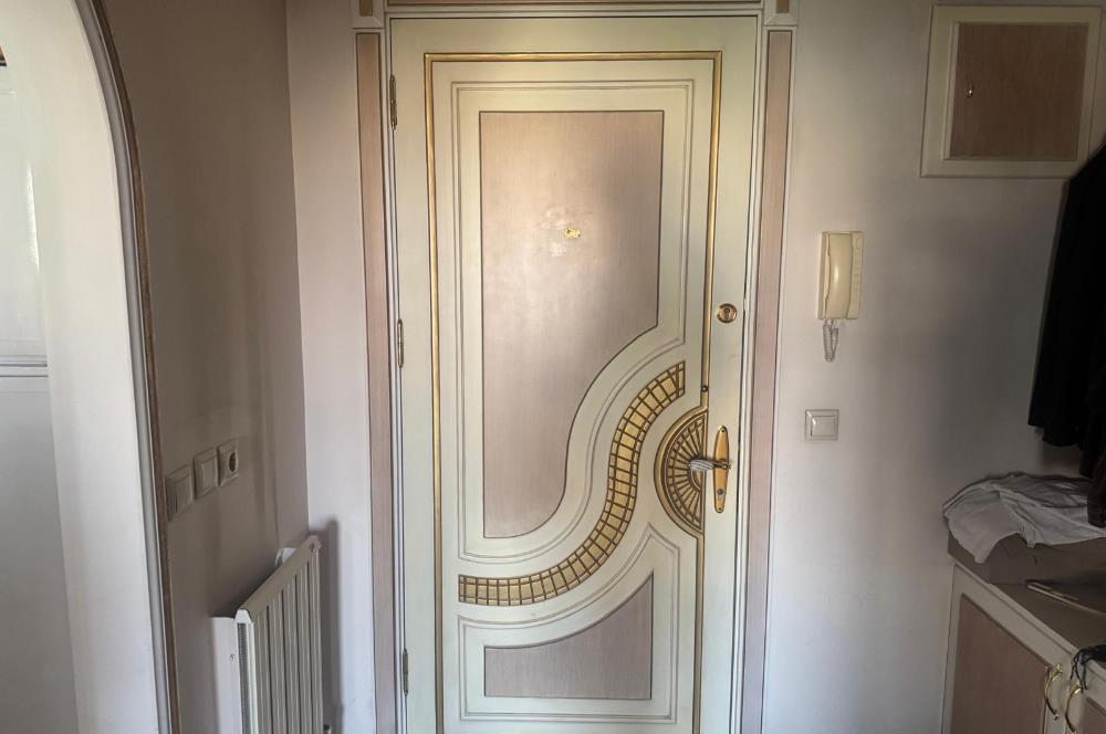 DİKMEN STÜDYO EVLER SİTESİNDE SATILIK EŞYALI VADİ MANZARALI 1+1 DAİRE (NET 64 M2)