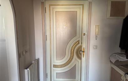 DİKMEN STÜDYO EVLER SİTESİNDE SATILIK EŞYALI VADİ MANZARALI 1+1 DAİRE (NET 64 M2)