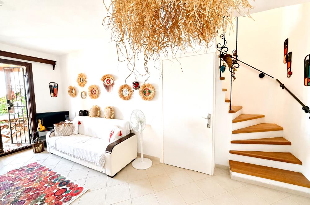 Bodrum Gündoğan Satılık 2+1 Villa Deniz Manzaralı Özel Plajlı