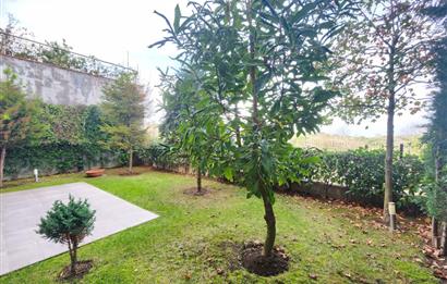 Zekeriyaköy'de Yeni Sitede Kiralık Villa