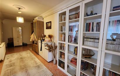 Bahçeköy Merkez'de 3+1 Kiralık Bakımlı Daire