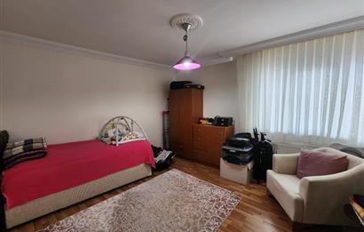 Bahçeköy Merkez'de 3+1 Kiralık Bakımlı Daire