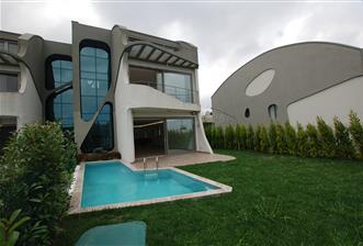 Zekeriyaköy Parkone Sitesi'nde Satılık Havuzlu Tripleks Villa - 6 - 35970