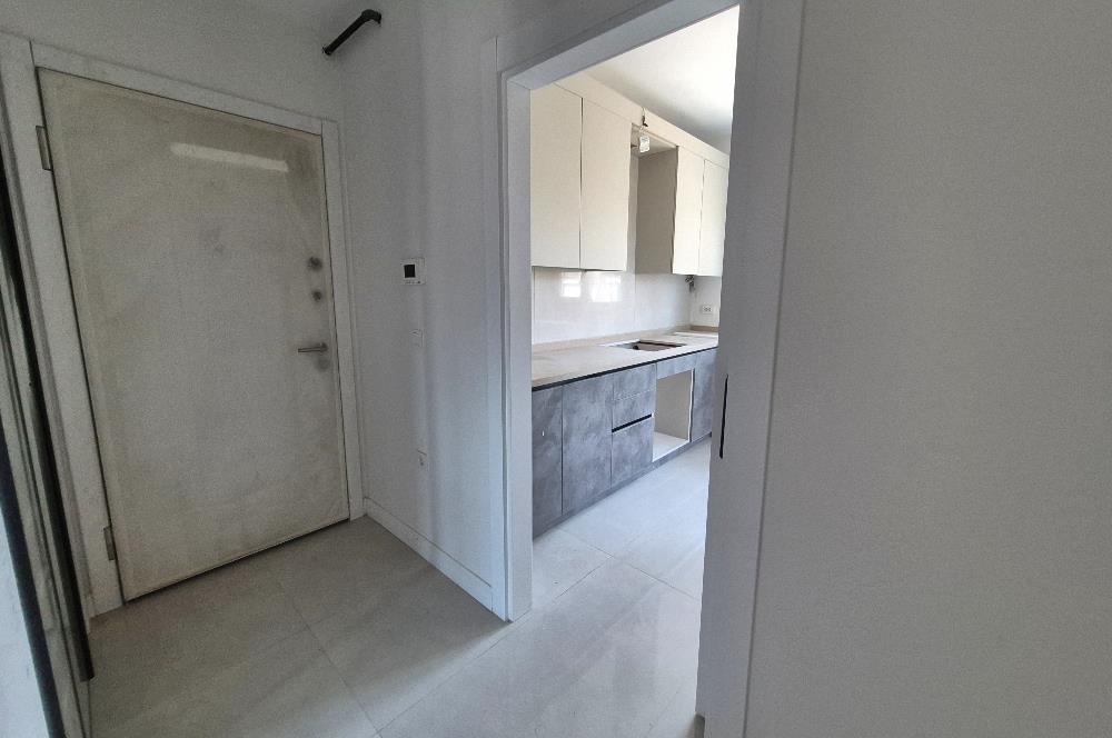 Kozyatağı'nda Satılık 3+1 Merkezi Konumlu Ferah Daire