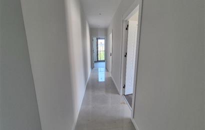 Kozyatağı'nda Satılık 3+1 Merkezi Konumlu Ferah Daire