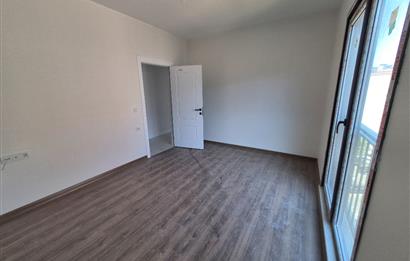 Kozyatağı'nda Satılık 3+1 Merkezi Konumlu Ferah Daire