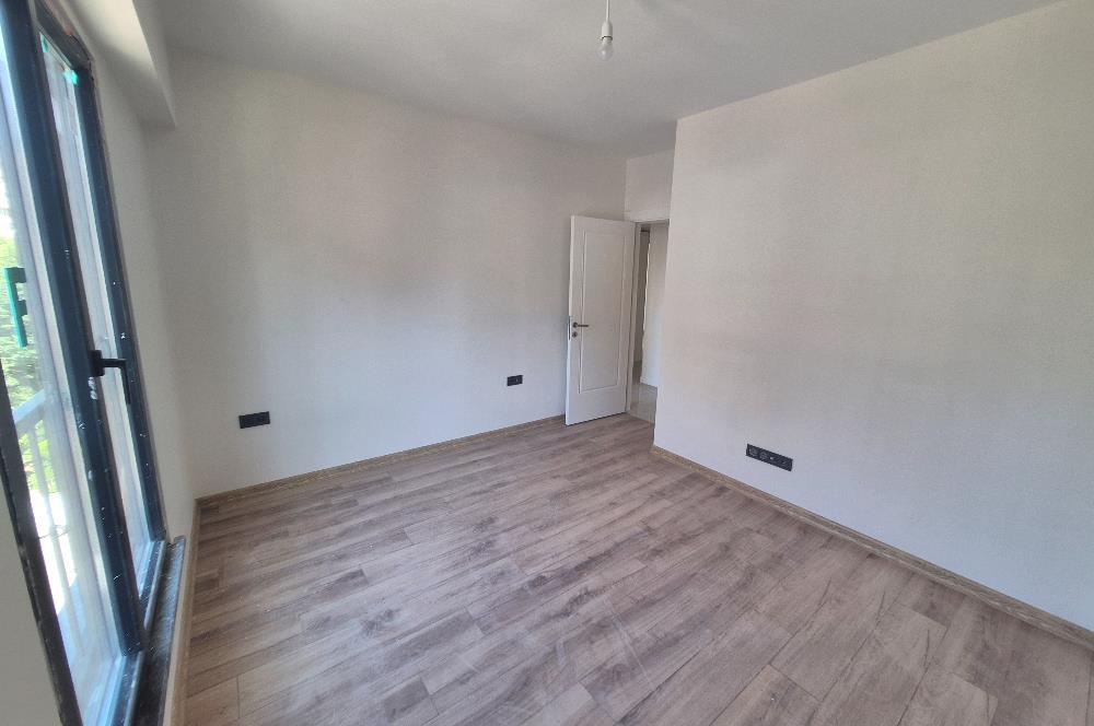 Kadıköy Merdivenköy'de Kiralık 2+1 Yerden Isıtmalı Daire