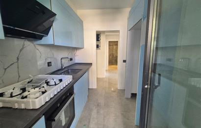 Kadıköy Merdivenköy'de Kiralık 2+1 Yerden Isıtmalı Daire