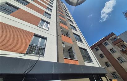 Kadıköy Merdivenköy'de Kiralık 2+1 Yerden Isıtmalı Daire