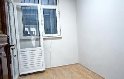 Kadıköy Altıyol'da Kiralık Ofis 3+1 