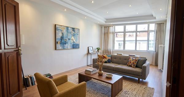 Kadıköy Altıyol'da Kiralık Ofis 3+1 - 36010