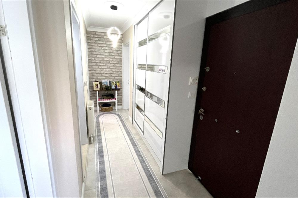 C21 Bal'dan Bahçelievler Mah.'de Park Manzaralı Satılık 2+1 Daire