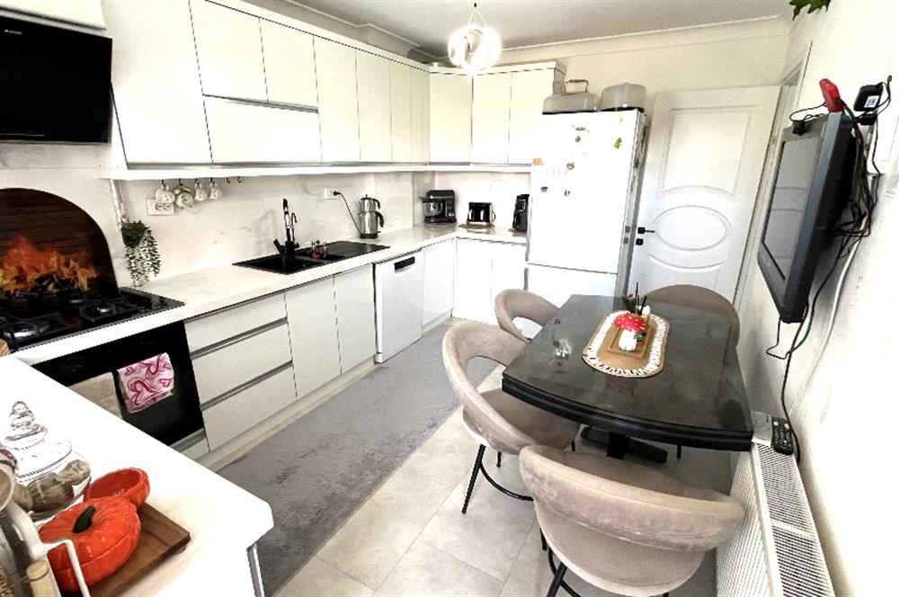 C21 Bal'dan Bahçelievler Mah.'de Park Manzaralı Satılık 2+1 Daire