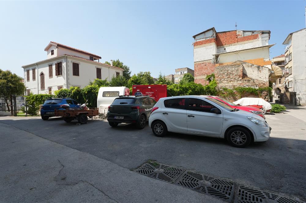 C21Cius; Denize Çok Yakın Mesafede Satılık 2+1 Daire