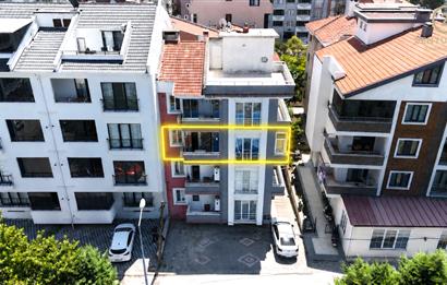 C21 Bal'dan Bahçelievler Mah.'de Park Manzaralı Satılık 2+1 Daire