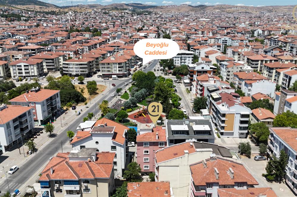C21 Bal'dan Bahçelievler Mah.'de Park Manzaralı Satılık 2+1 Daire