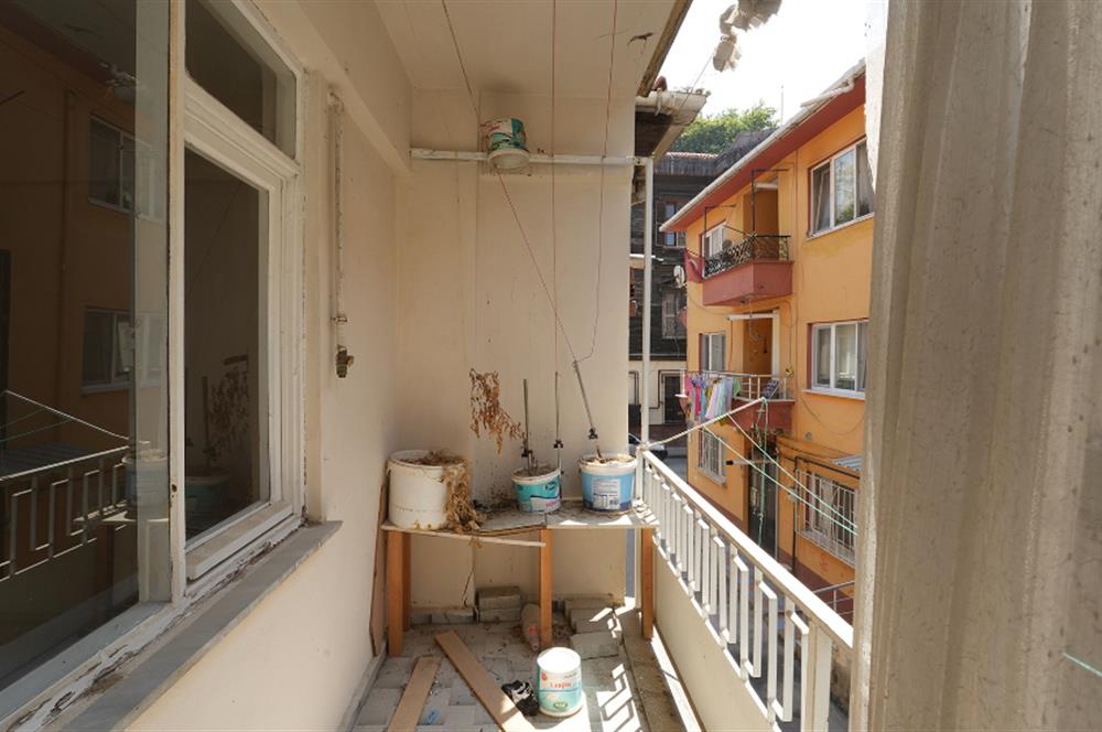 C21Cius; Denize Çok Yakın Mesafede Satılık 2+1 Daire