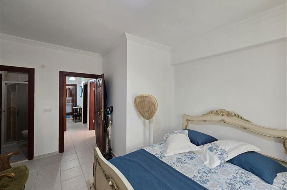 Bodrum Turgutreis Alt Karabağ Mevkiinde Satılık Site İçinde Müstakil Bahçeli Masrafsız 3+1 BahçeDubleksi