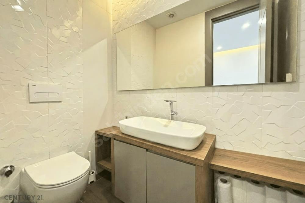 Bodrum Merkezi Konumda Denize Yakın Satılık 2+1 Dubleks Daire