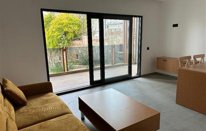 24 Saat Güvenlikli Sitede Kapalı Otoparklı 1+1 Daire