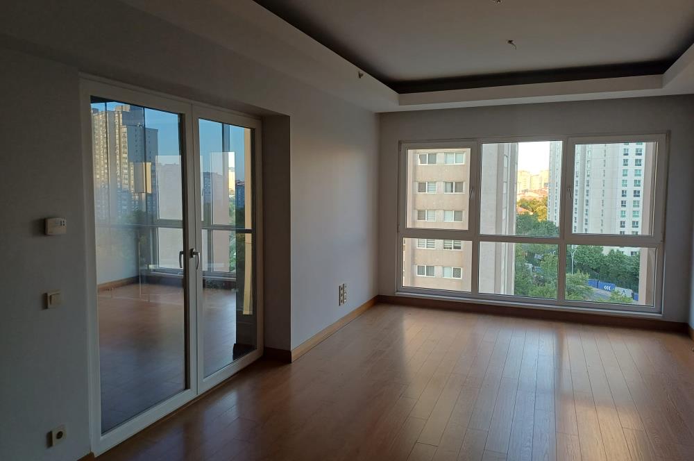 AĞAOĞLU MY TOWERLAND 3381 ADA TEK YETKİLİ FİGEN CİVANDAN SATILIK 3.5+1