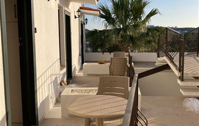 BODRUM DA FULL DENİZ MANZARALI EŞYALI SATILIK-KİRALIK 1+0 DAİRE
