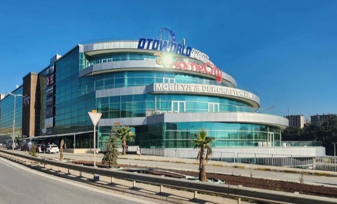 KURTKÖY HOMECITY AVM OTOWORLDDE SATILIK ASMA KATLI GALERİ