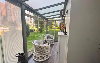 Tema İstanbul'da havuza cephe bahçe katı 4+1 kiralık daire