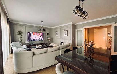 Tema İstanbul'da havuza cephe bahçe katı 4+1 kiralık daire