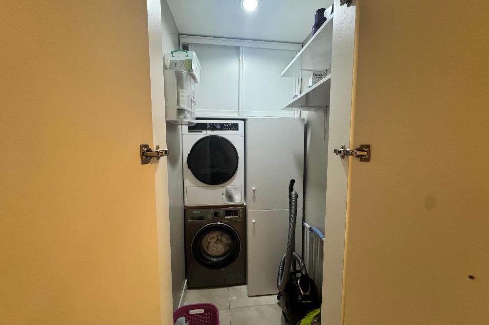Tema İstanbul'da havuza cephe bahçe katı 4+1 kiralık daire