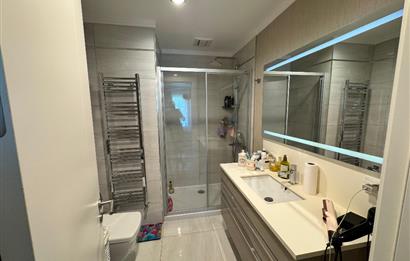 Tema İstanbul'da havuza cephe bahçe katı 4+1 kiralık daire